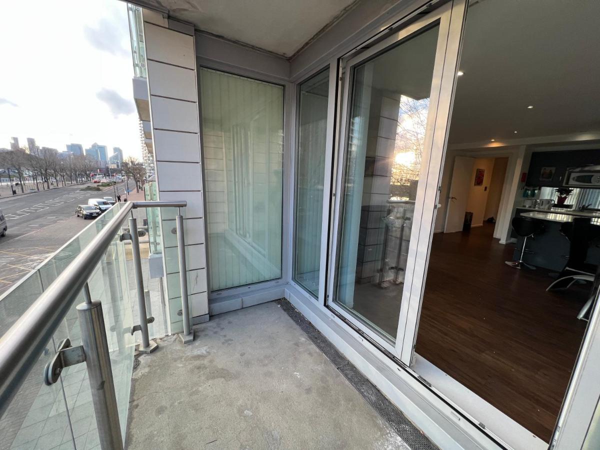 شقة لندن  في Royal Victoria Flat2 المظهر الخارجي الصورة