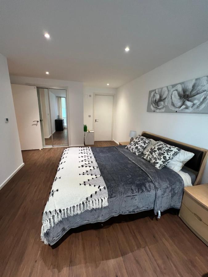شقة لندن  في Royal Victoria Flat2 المظهر الخارجي الصورة